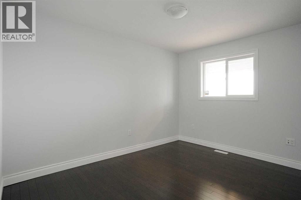 287 Berard Crescent — photo 22