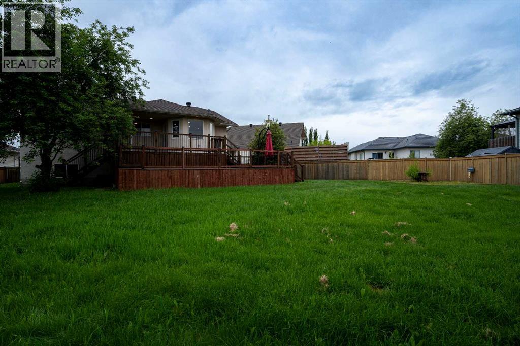 287 Berard Crescent — photo 44