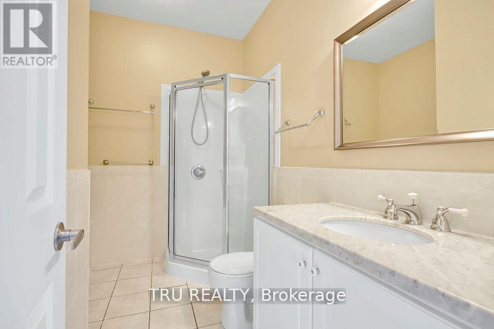 3 Bed, 3 Bath House for Rent in Ottawa – 108 VILLAGEVIEW PRIVATE, Ottawa – MLS# X13471018 - Image 22