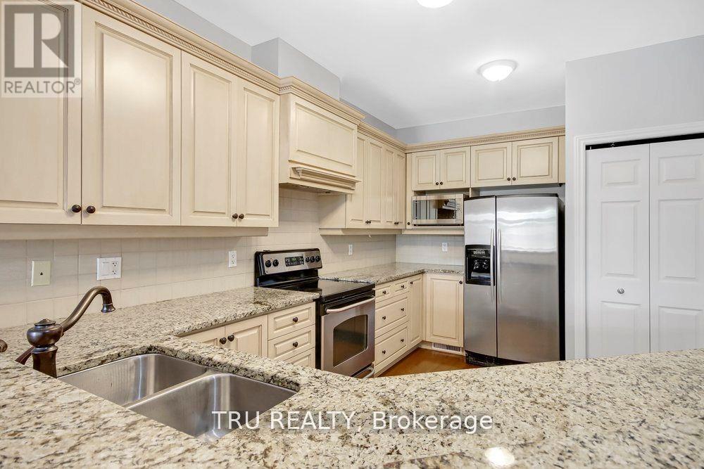 3 Bed, 3 Bath House for Rent in Ottawa – 108 VILLAGEVIEW PRIVATE, Ottawa – MLS# X13471018 - Image 6