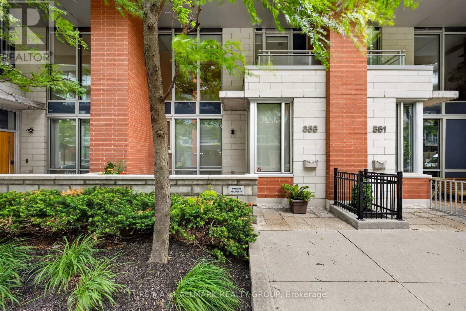 353 MCLEOD STREET - 1