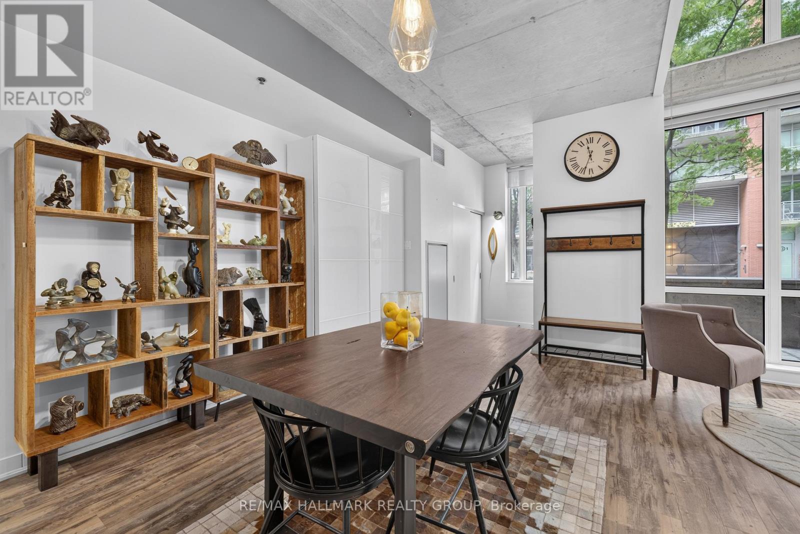 353 MCLEOD STREET - 19