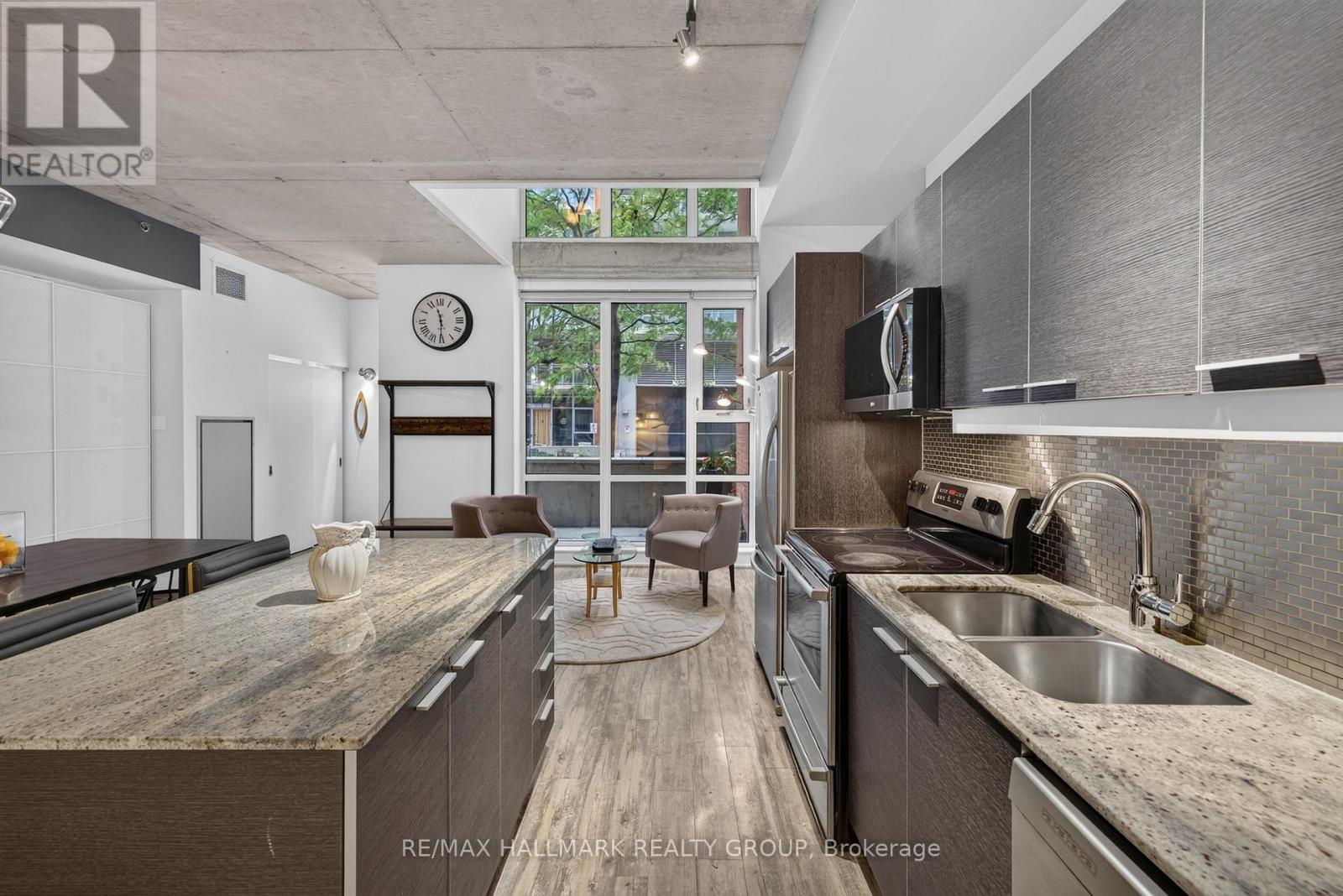 353 MCLEOD STREET - 24
