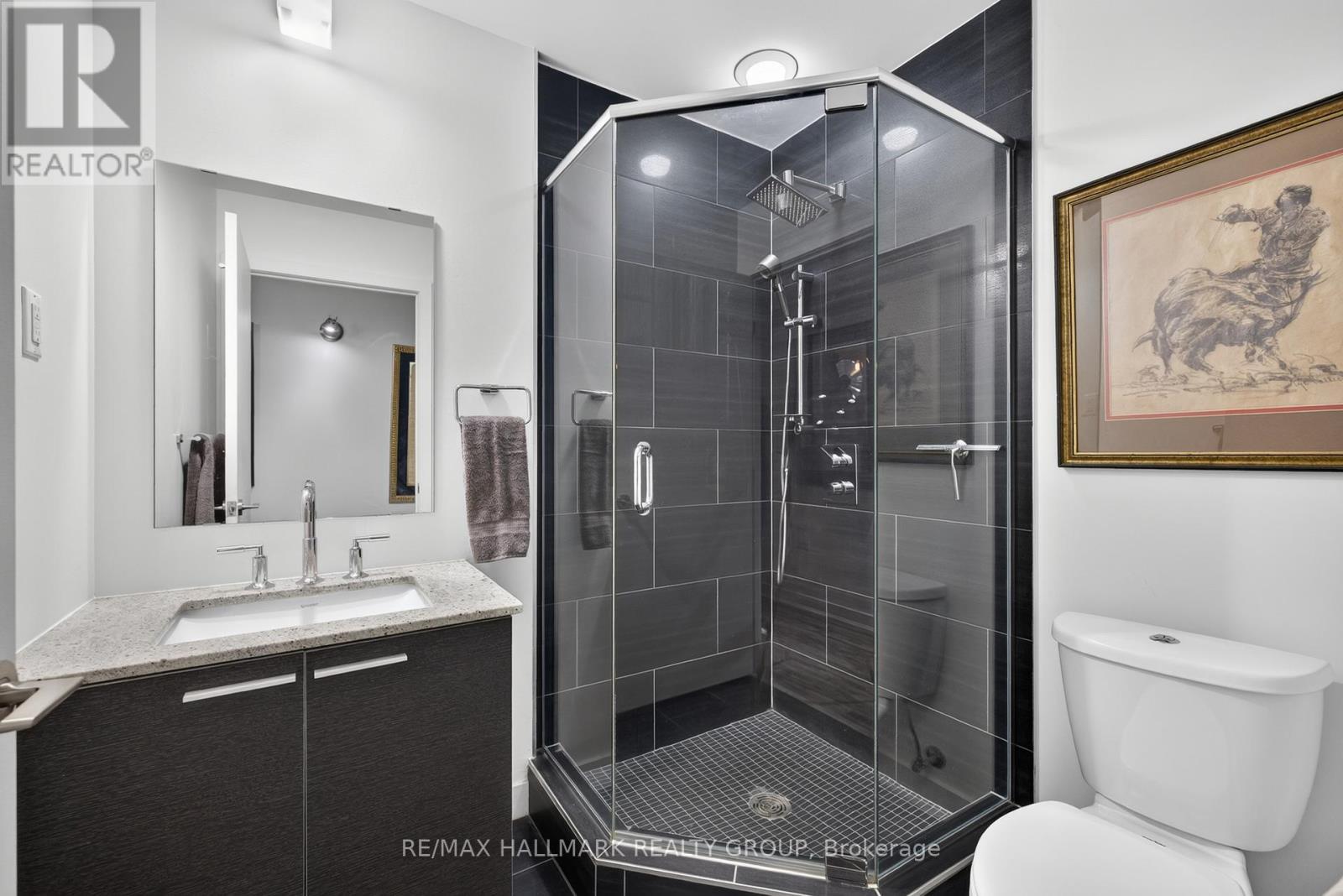 353 MCLEOD STREET - 29