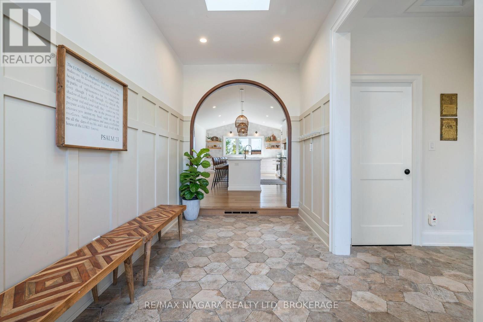 340 ROLAND ROAD - Image 16