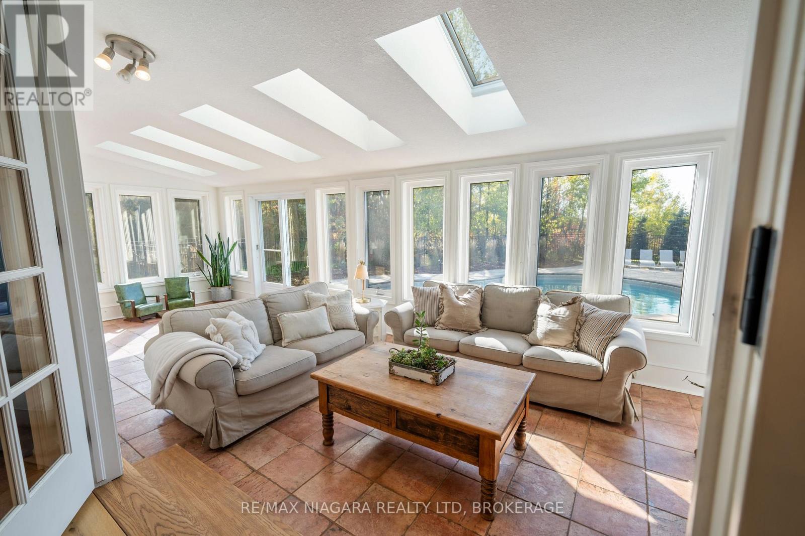 340 ROLAND ROAD - Image 35