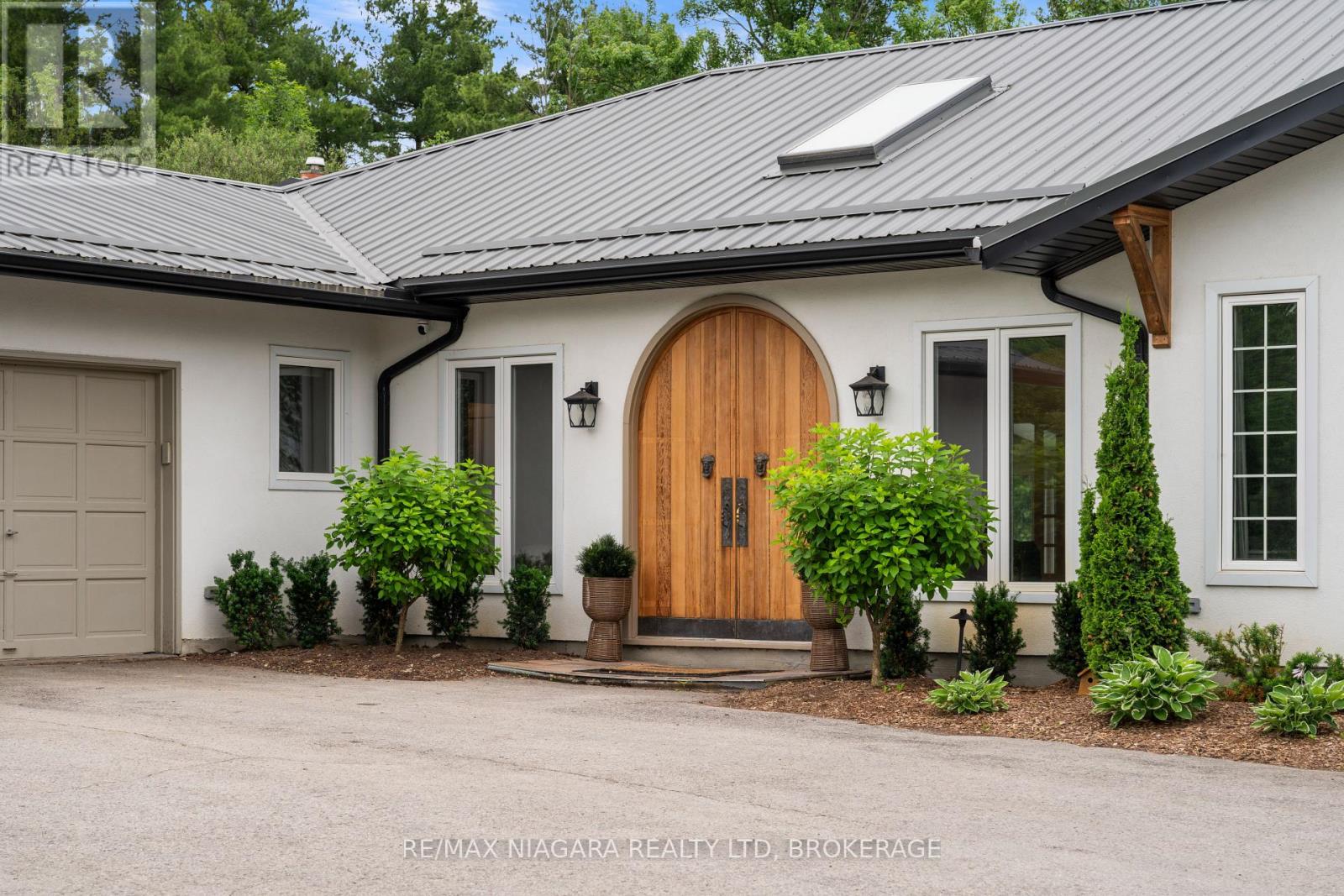 340 ROLAND ROAD - Image 4