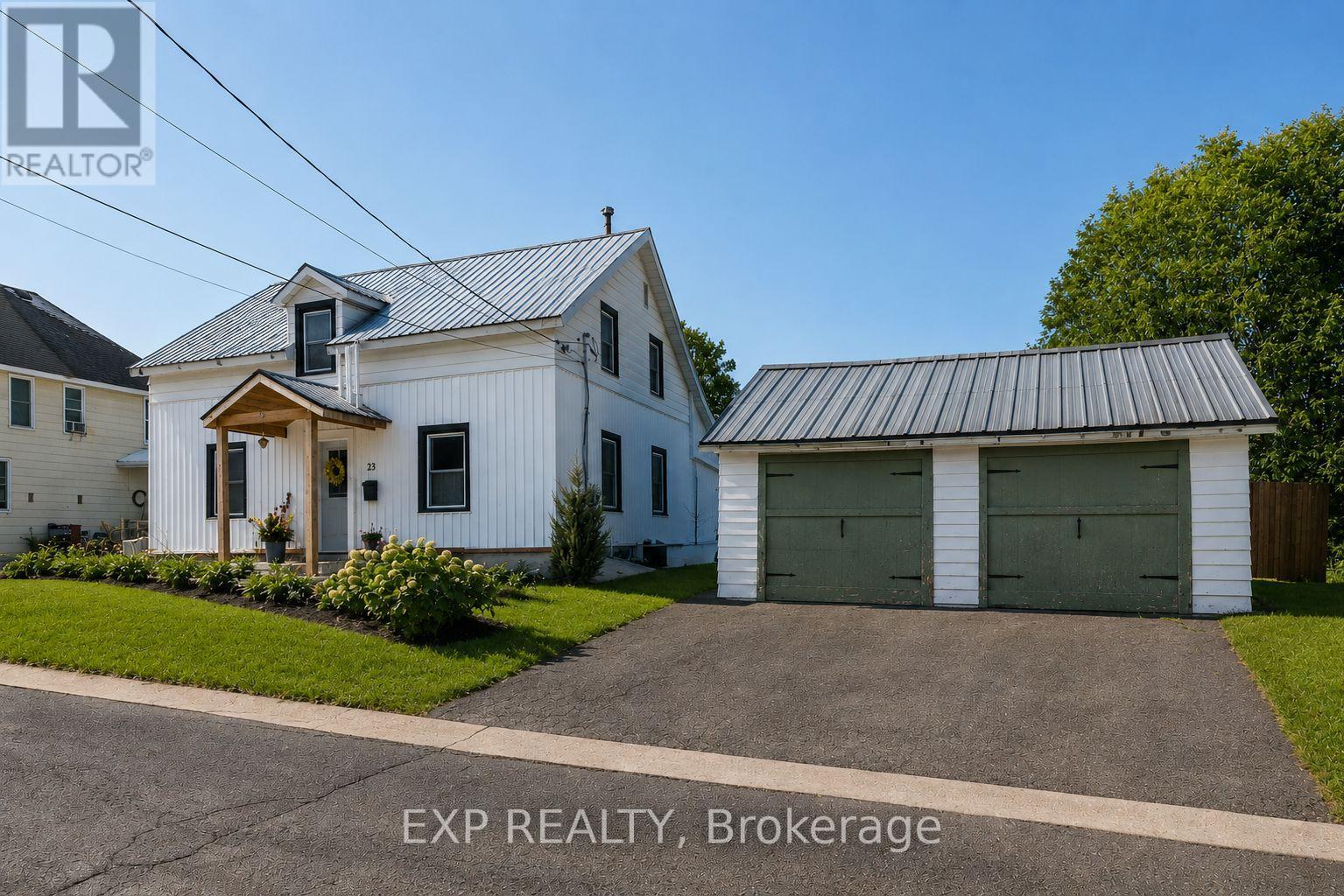 4 Bed, 3 Bath House for Sale in Arnprior – 23 NORMA STREET S, Arnprior – MLS# X13063654