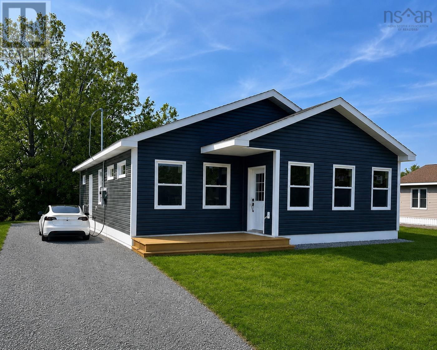 Property photo of 164 Oak Street