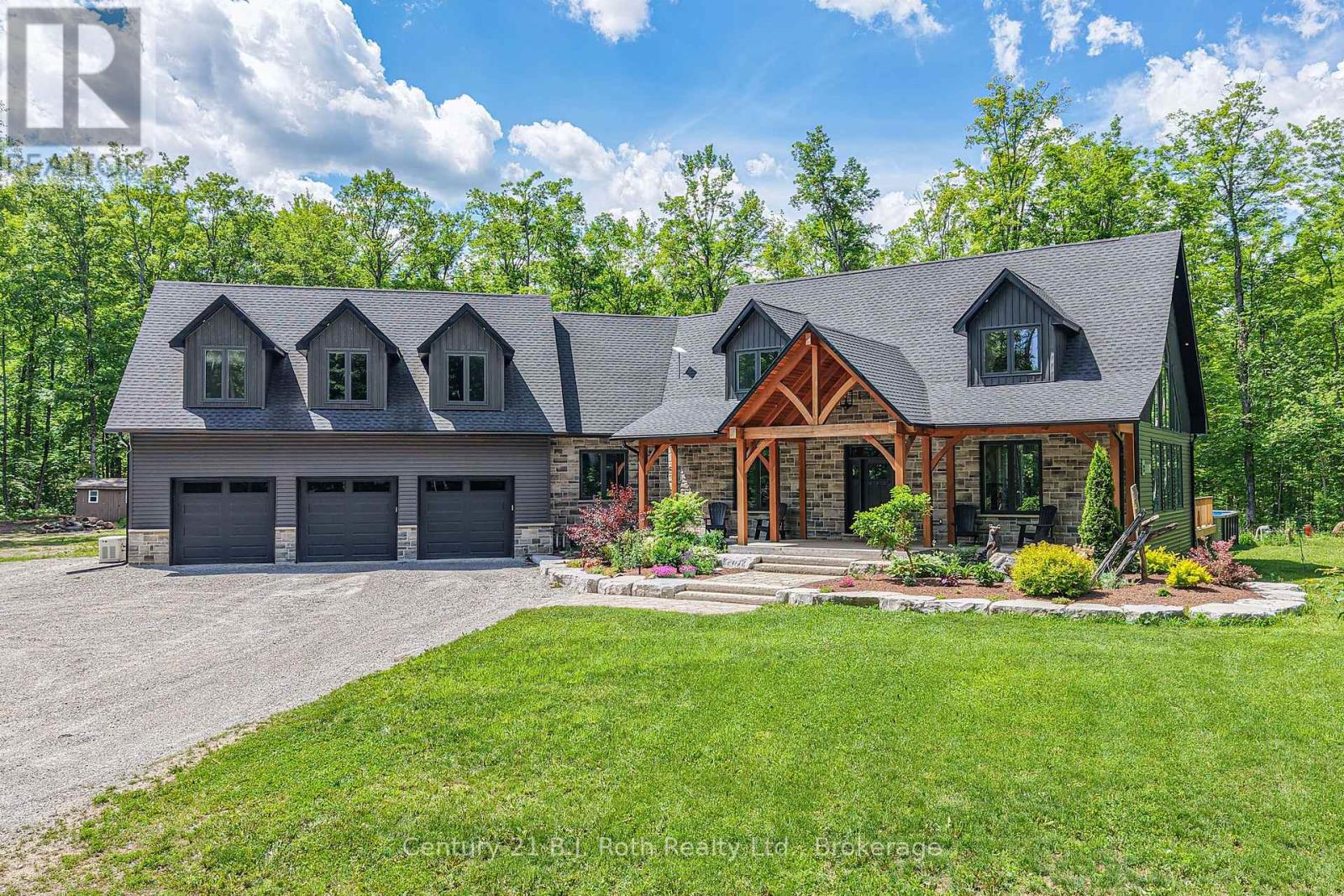 3082 FAIRGROUNDS ROAD - 1