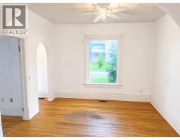 366 Cromwell Street, Sarnia, ON N7T3Y8 Photo 10