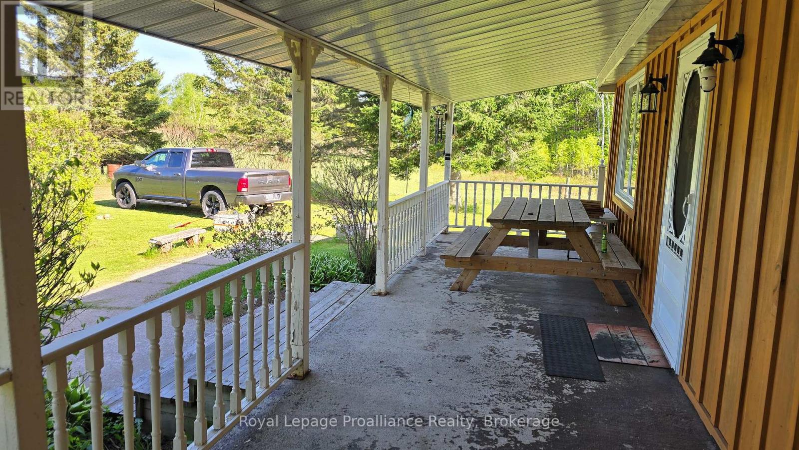 276 5TH CONCESSION ROAD N - 2