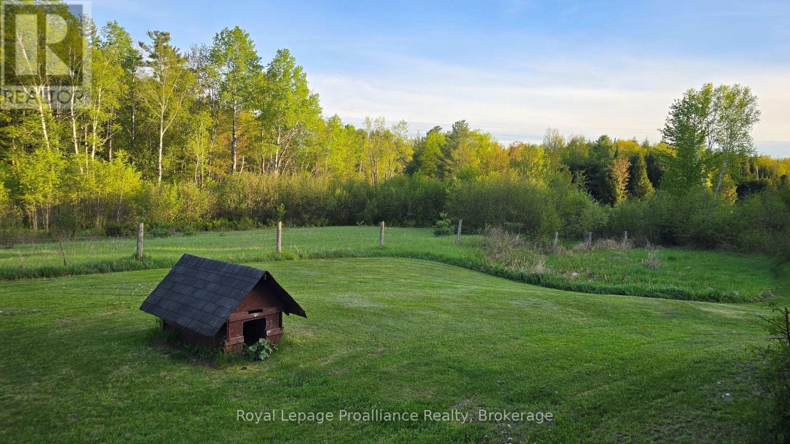 276 5TH CONCESSION ROAD N - 24