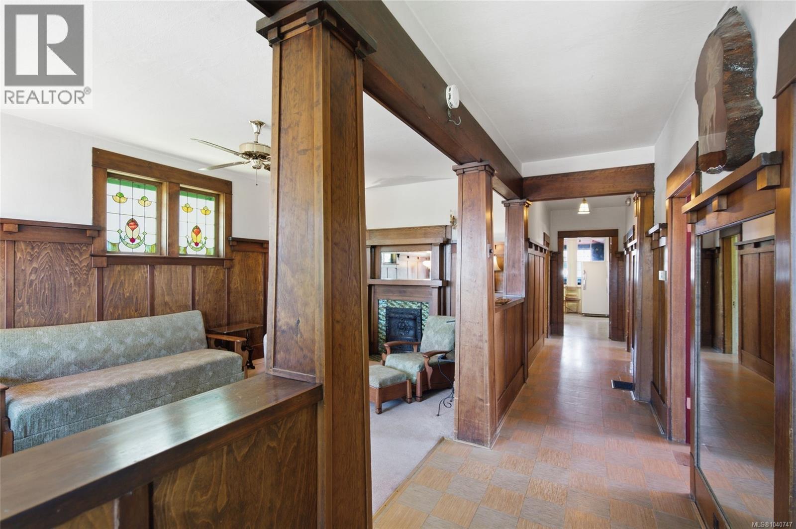 91 Machleary St - 4