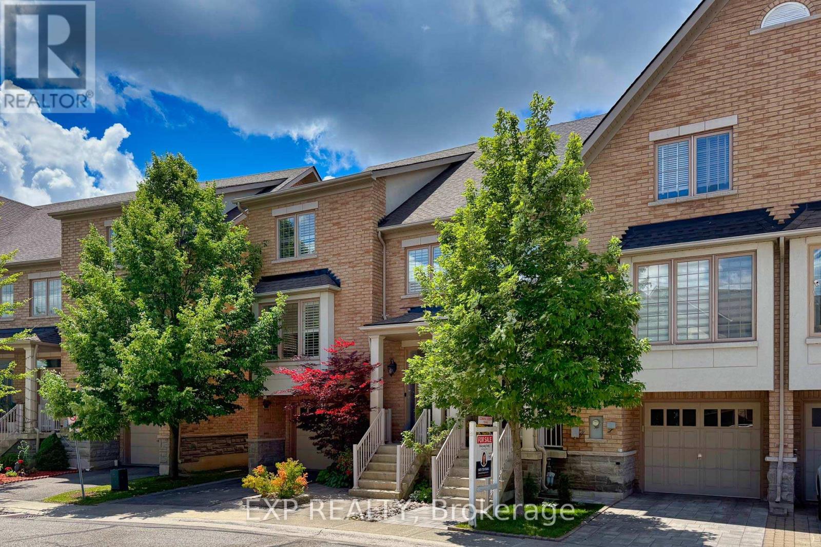 Photo of 9 - 8900 BATHURST STREET