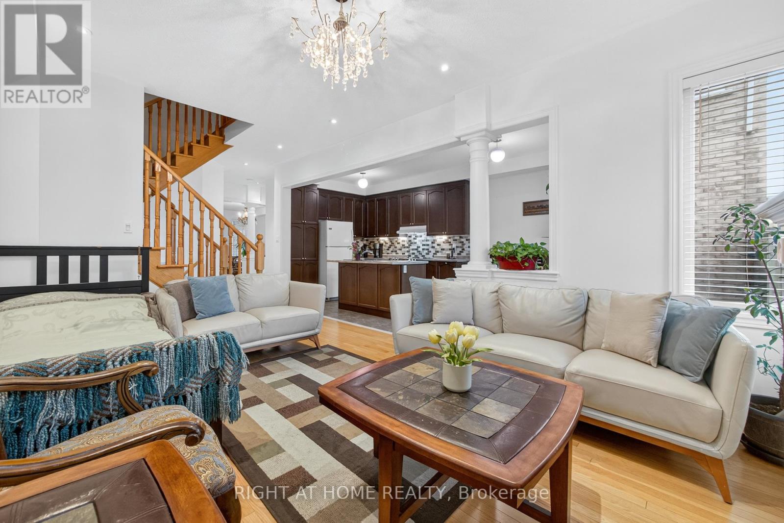 147 BETONY DRIVE - 12