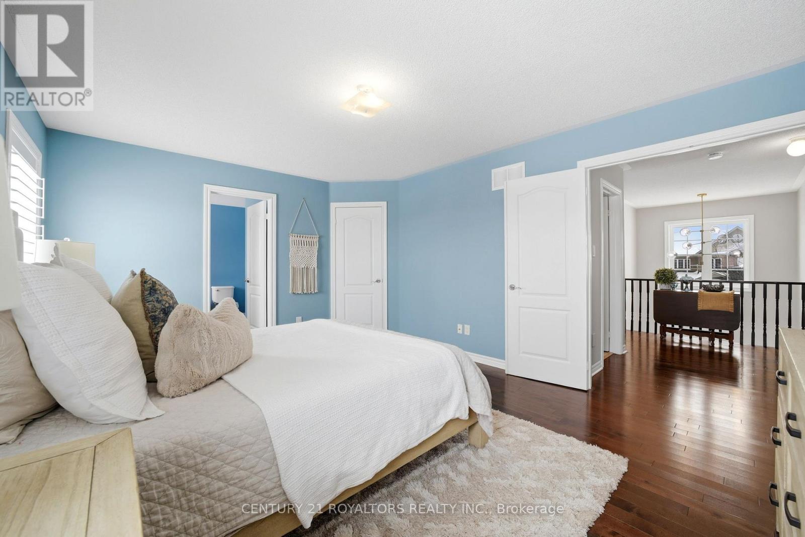 74 LATIMER AVENUE - 27