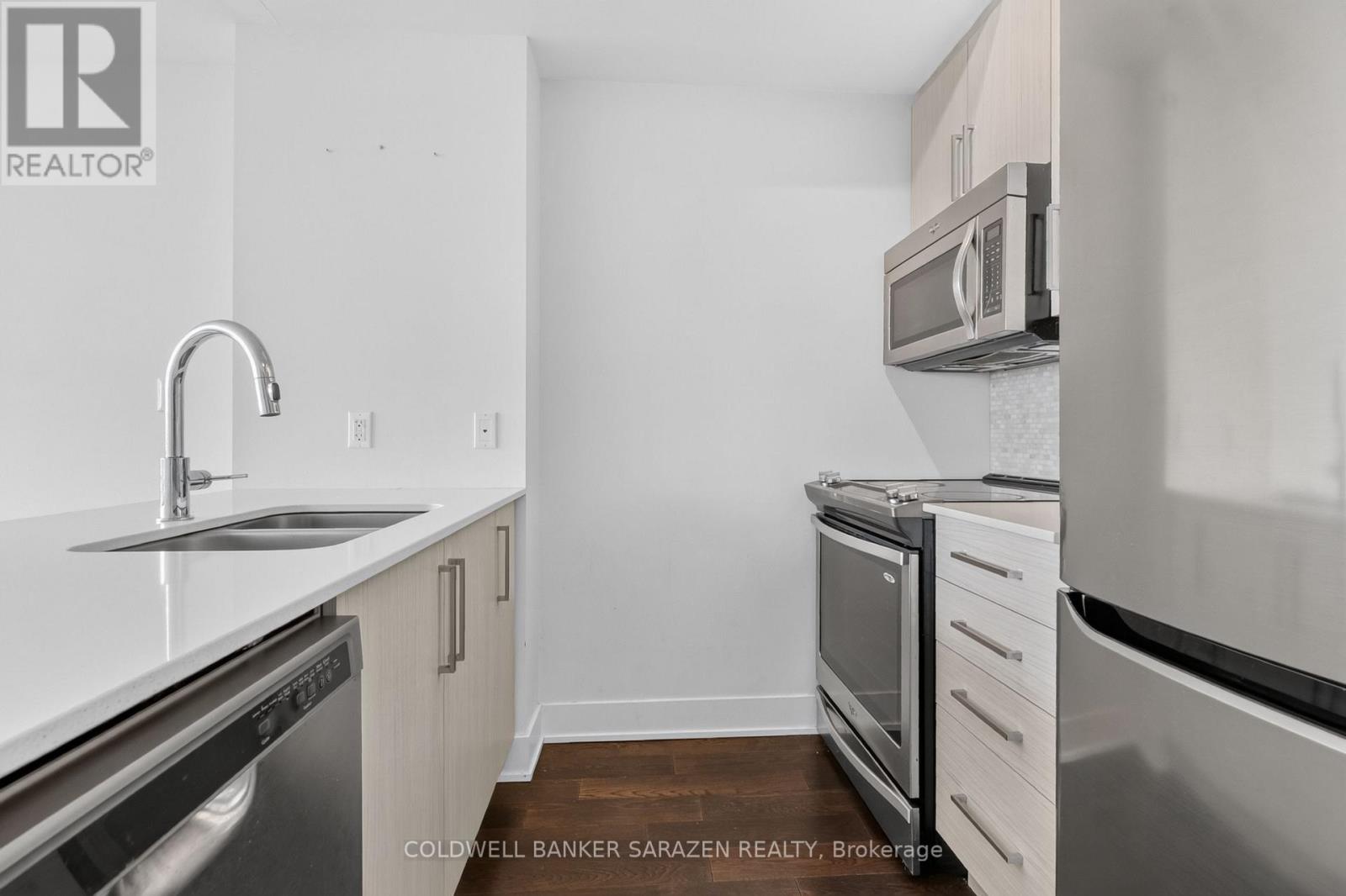 #1107 485 RICHMOND ROAD - 10