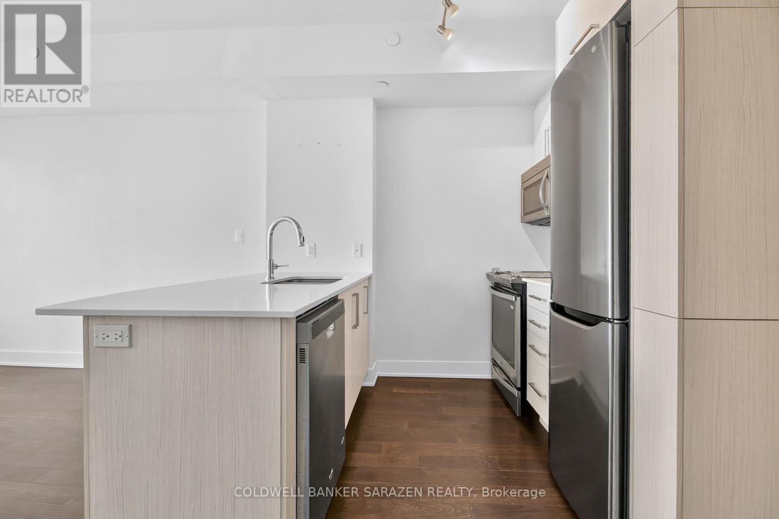 #1107 485 RICHMOND ROAD - 13
