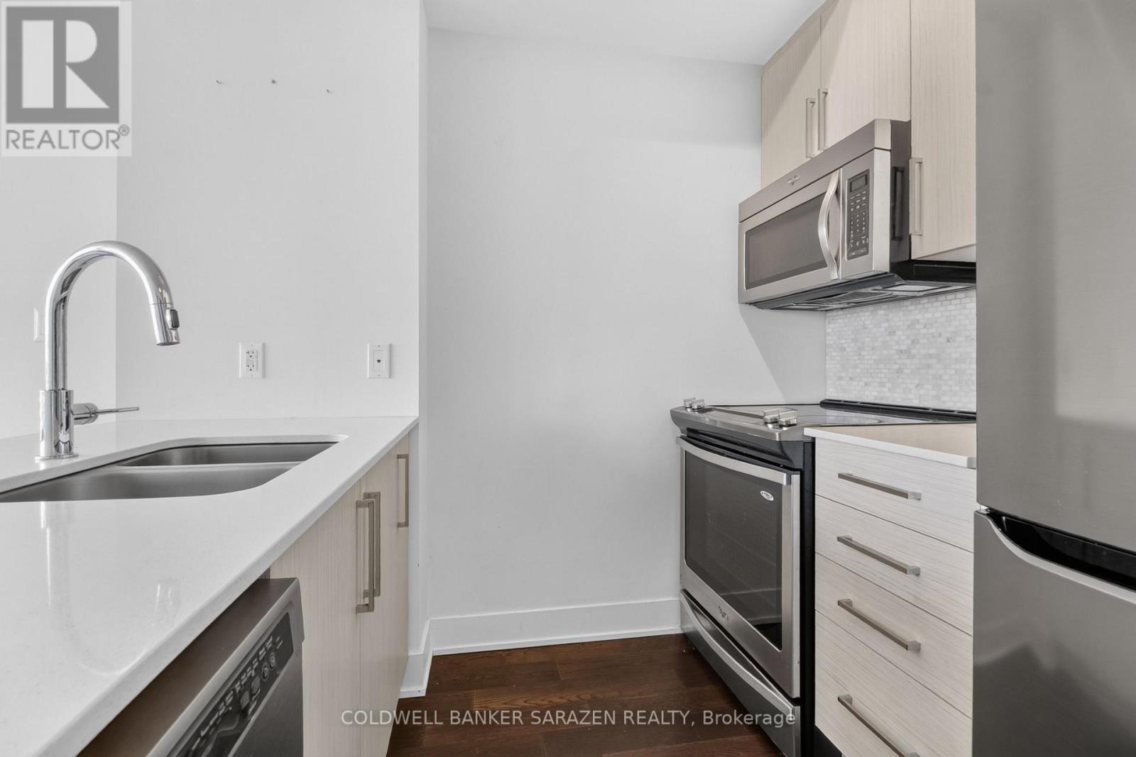 #1107 485 RICHMOND ROAD - 12