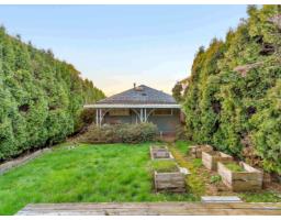 852 Stevens Street, White Rock, BC V4B4X2 Photo 24