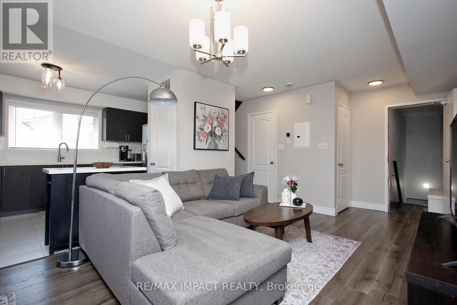#3 47 HAYS BOULEVARD - 8