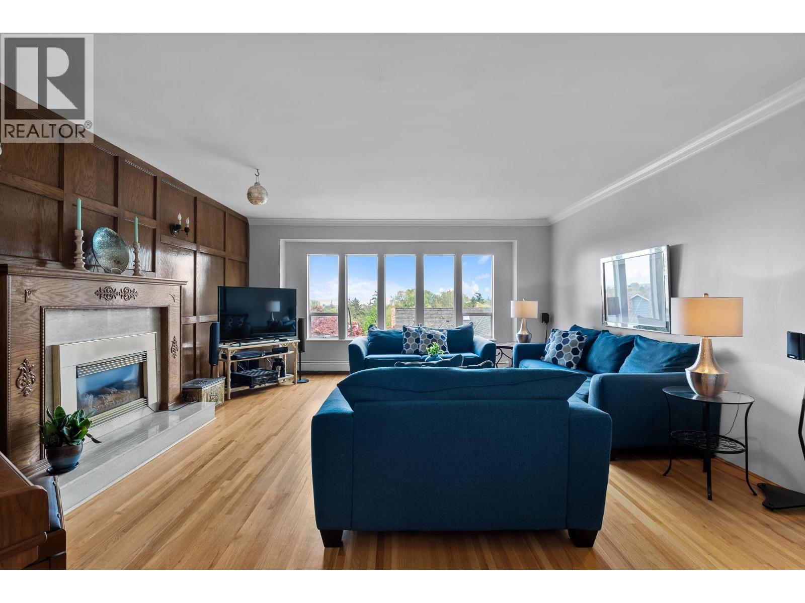 83 WOODLAND DRIVE, Delta