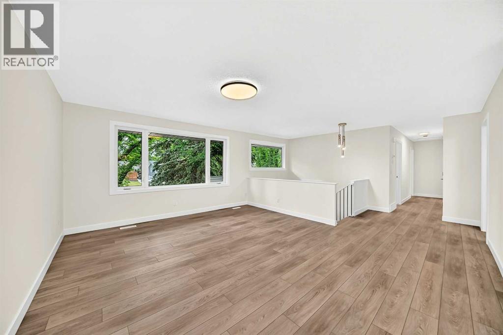 4016 37 Street NW - 8
