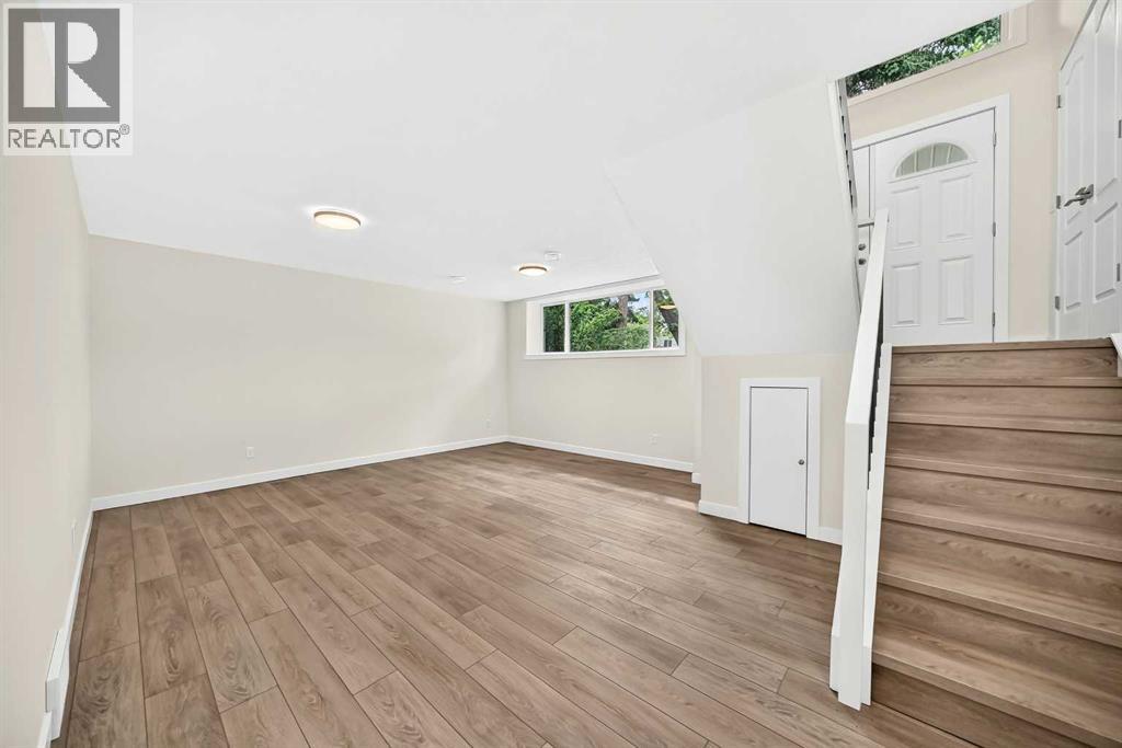 4016 37 Street NW - 17