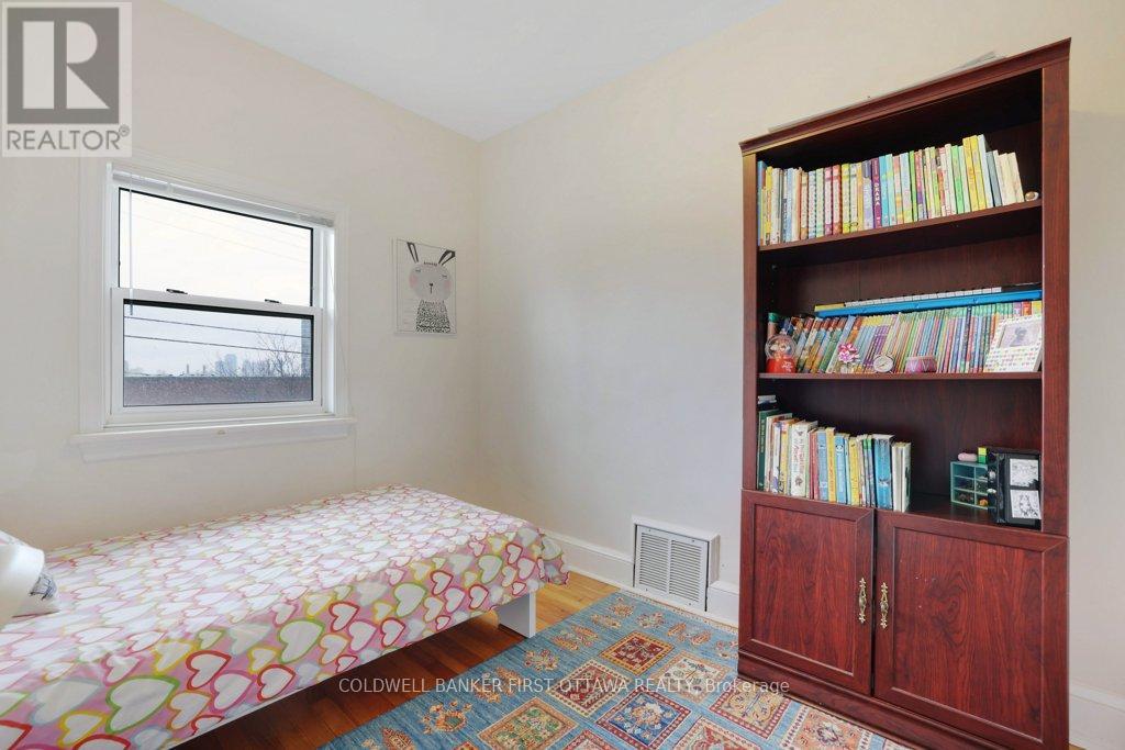 3 Bed, 1 Bath House for Sale in Ottawa – 968 GLADSTONE AVENUE, Ottawa – MLS# X13471092 - Image 17