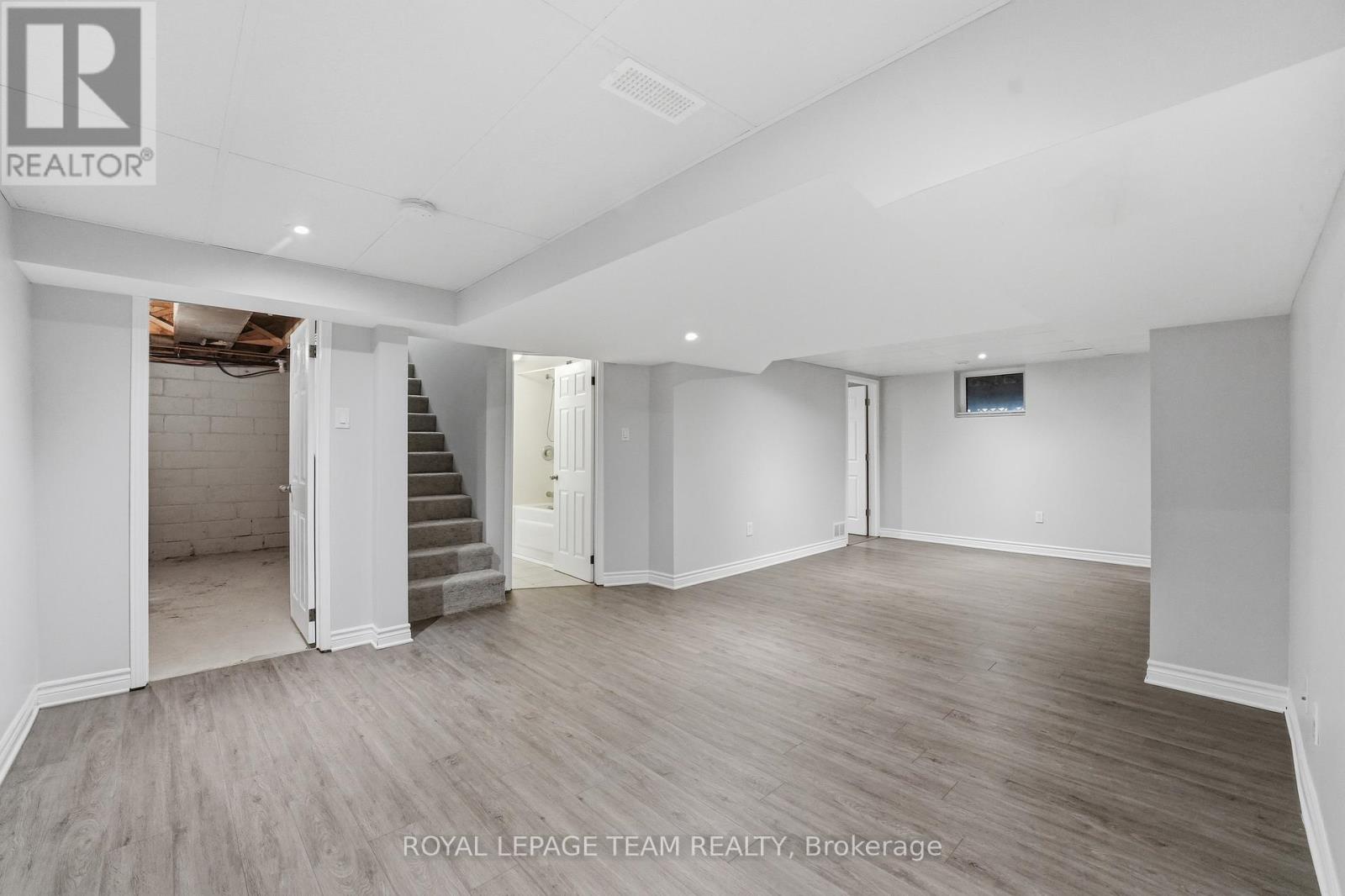49 CROWNHILL STREET - 19