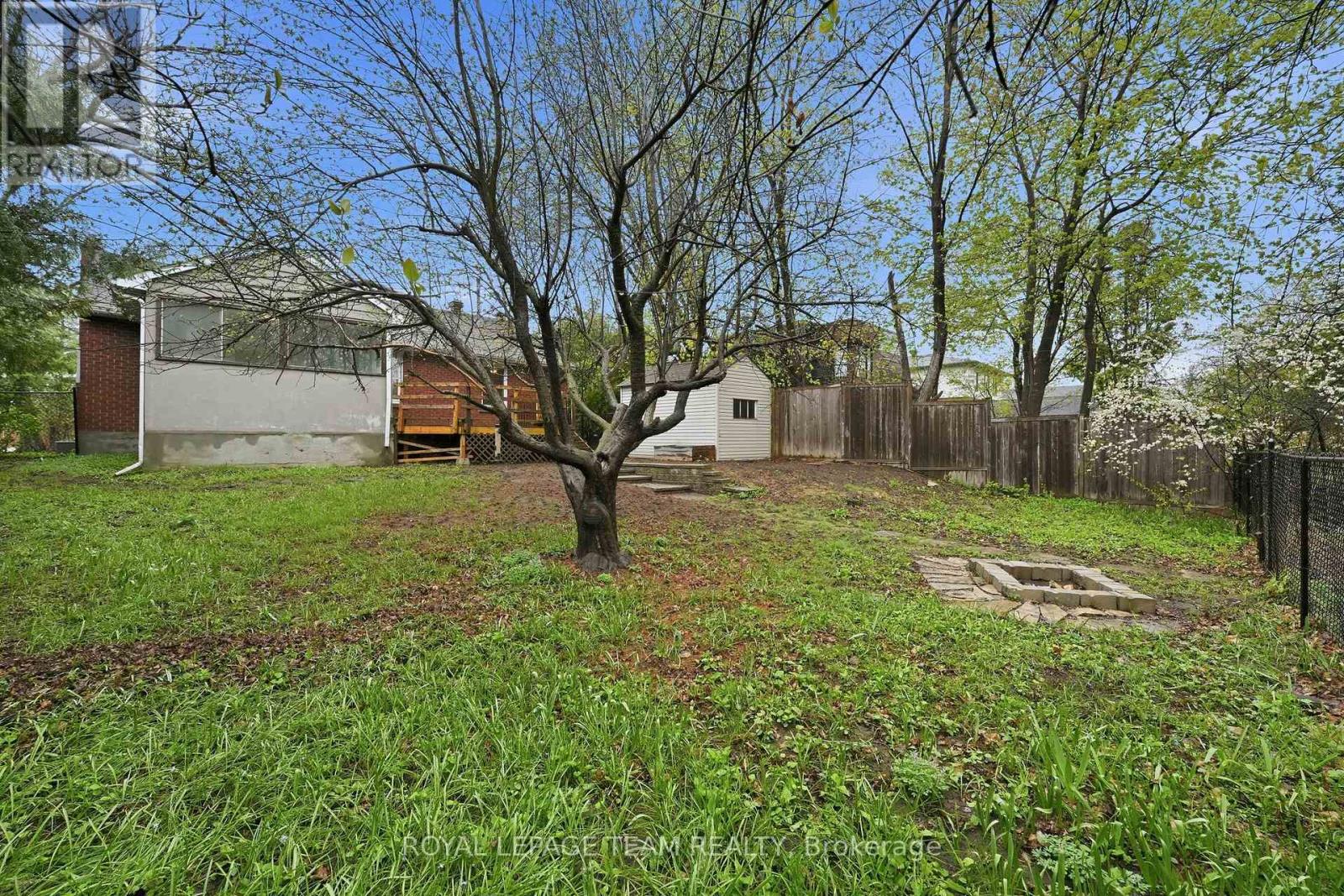 49 CROWNHILL STREET - 34