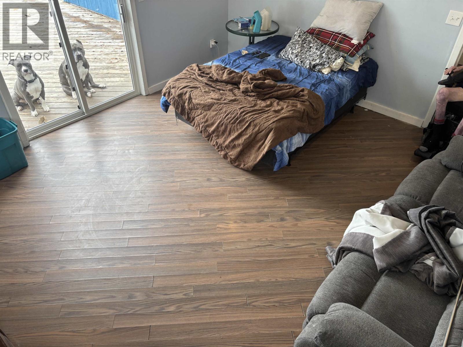 7054 YORK DRIVE - 26