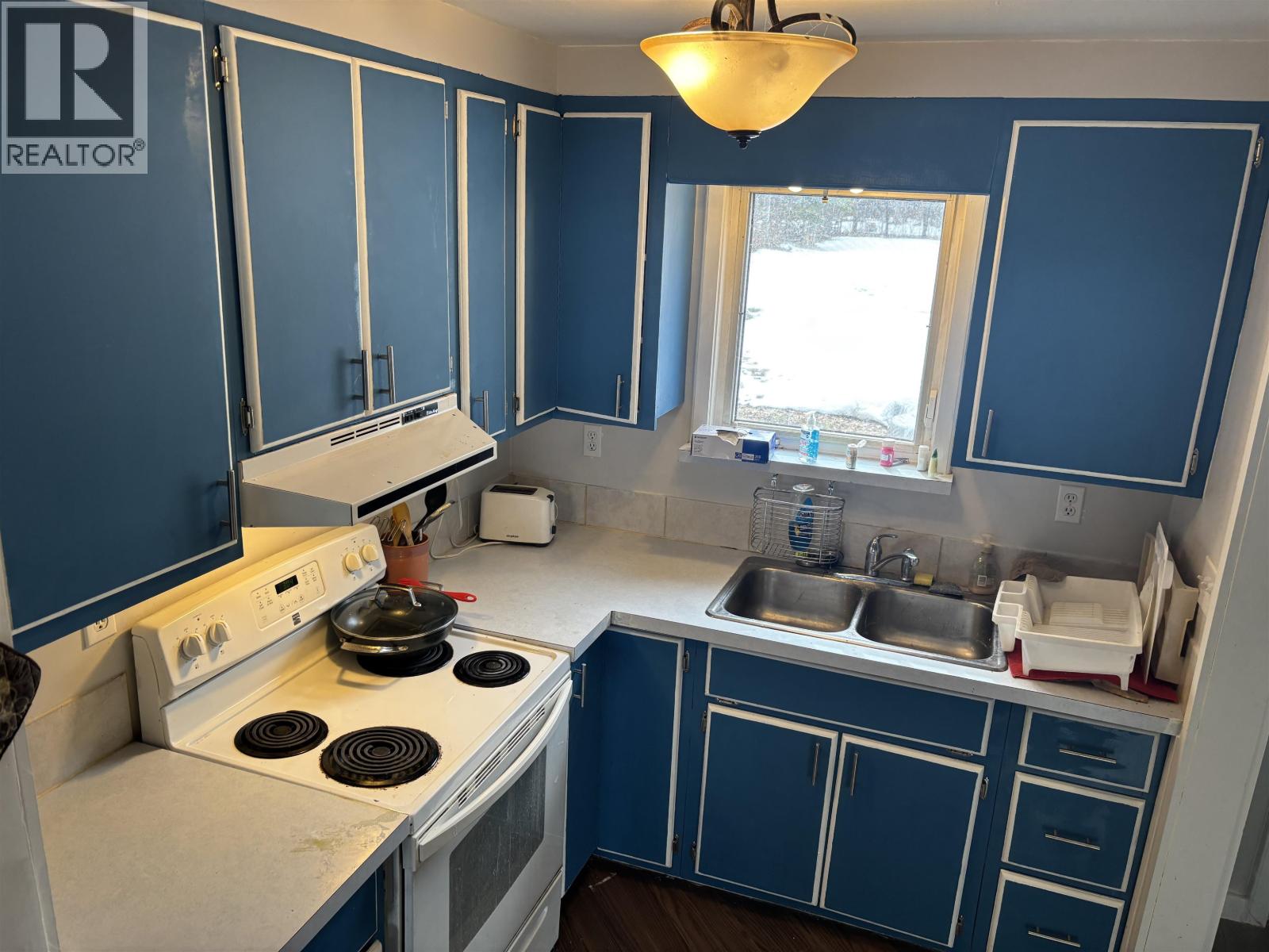7054 YORK DRIVE - 29
