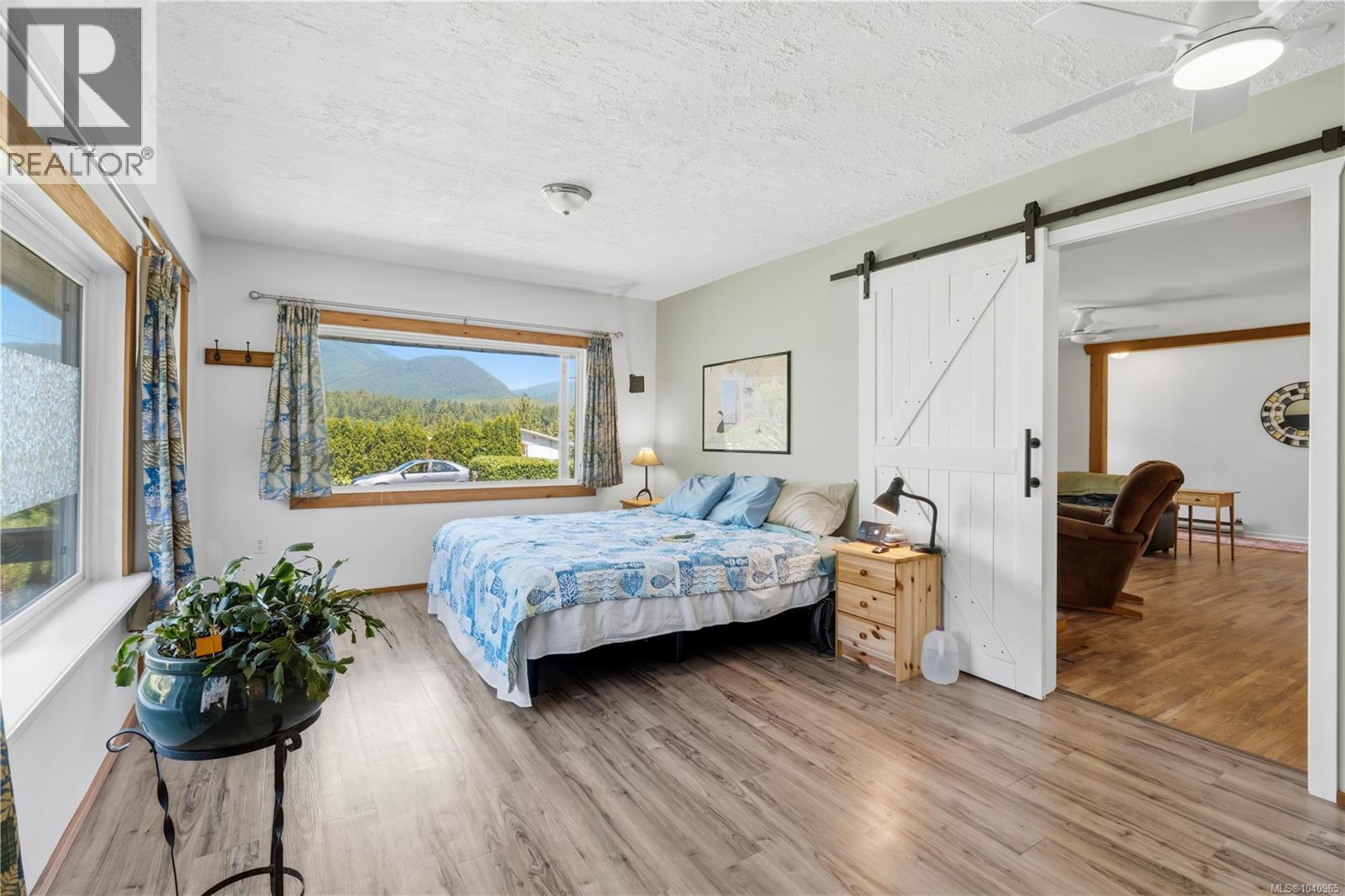 1784 Cypress Rd - 24