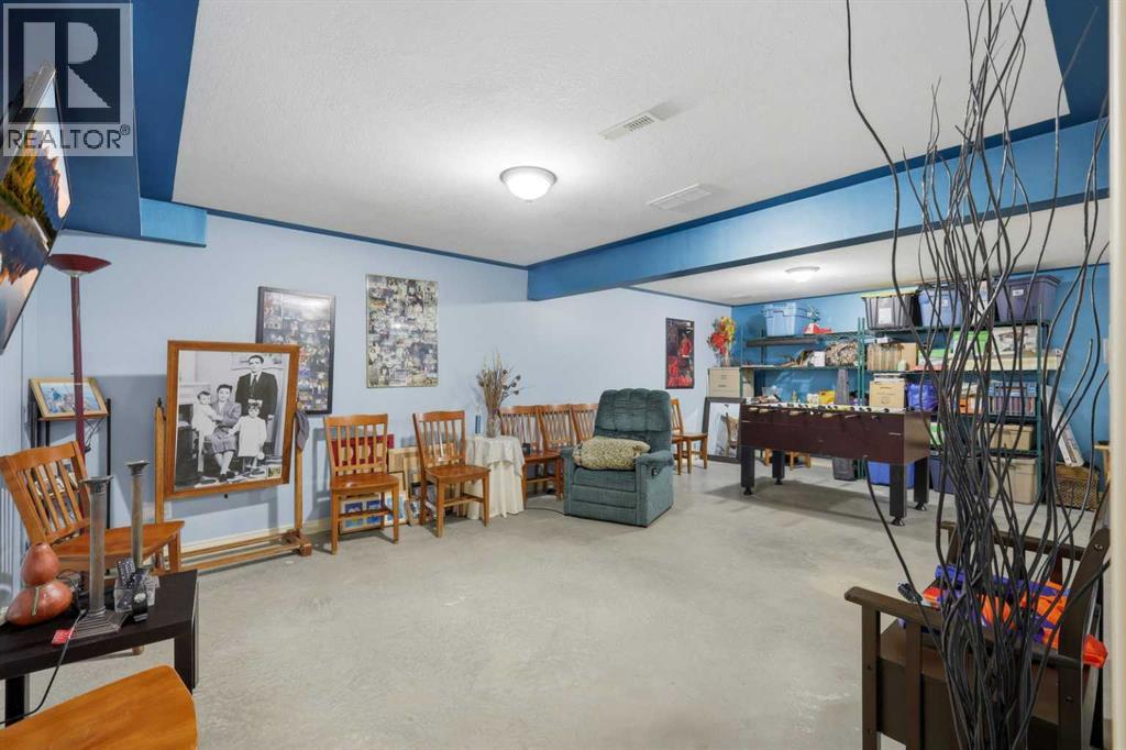 37 Parkland Crescent - 19