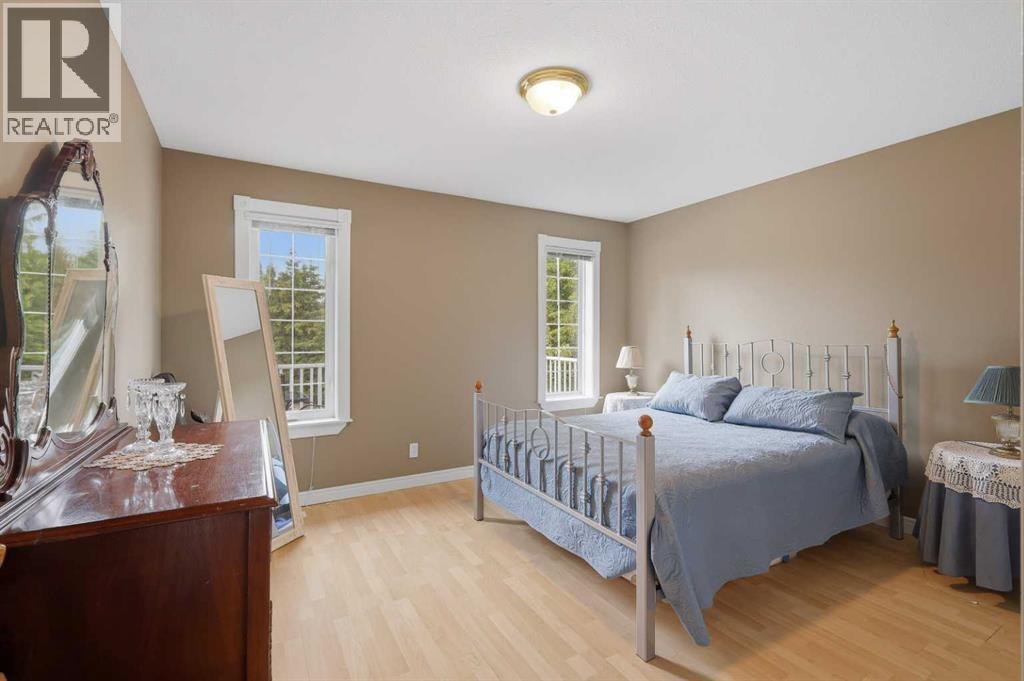 37 Parkland Crescent - 12