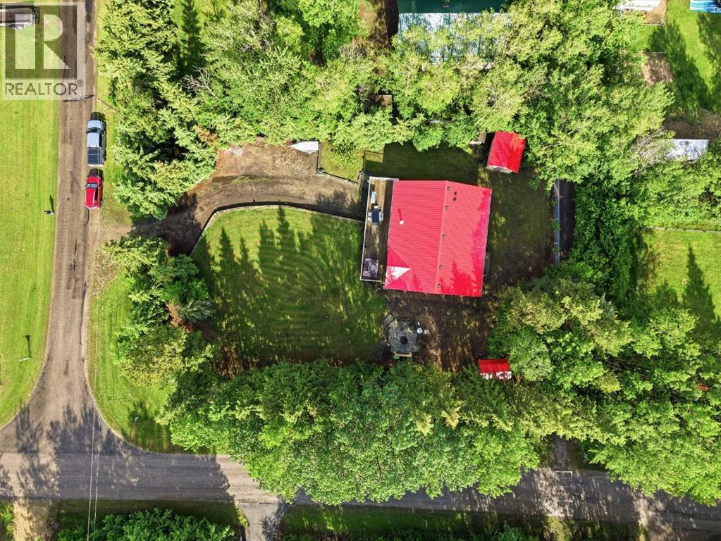 37 Parkland Crescent - 31