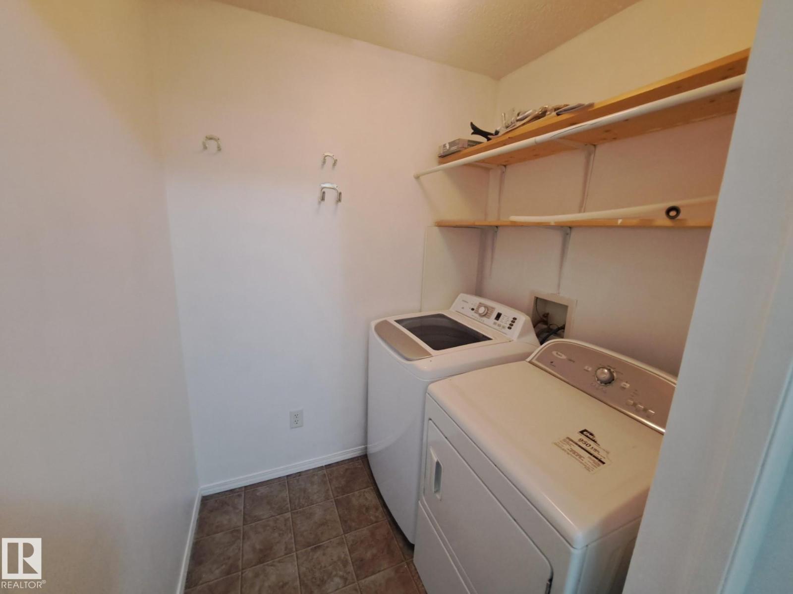 #205 9910 107 ST - 16