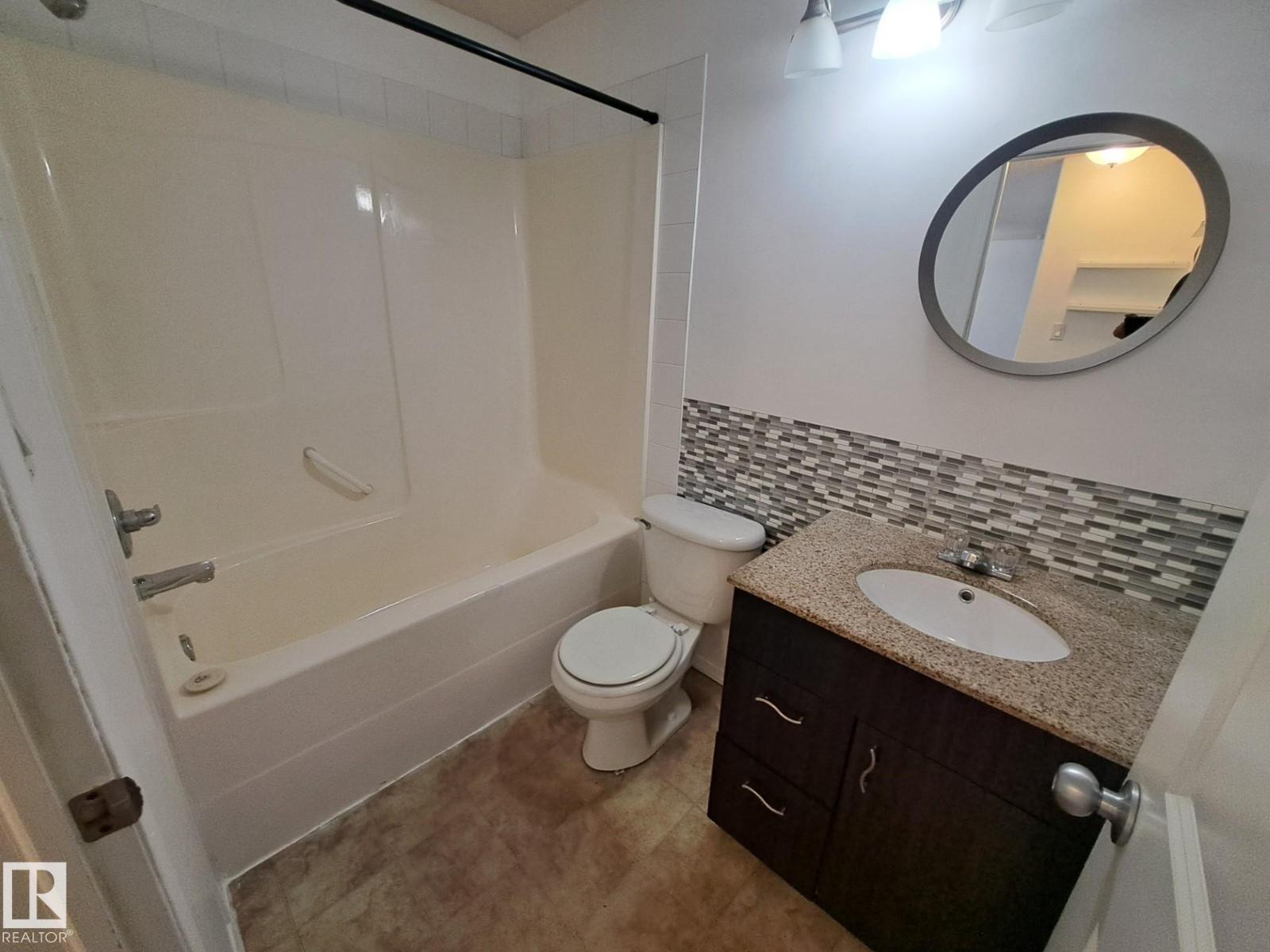 #205 9910 107 ST - 19
