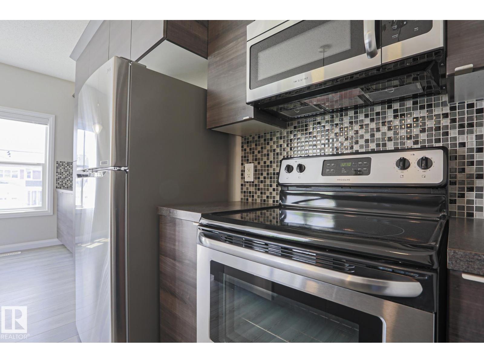 #33 3710 ALLAN DR SW - 16