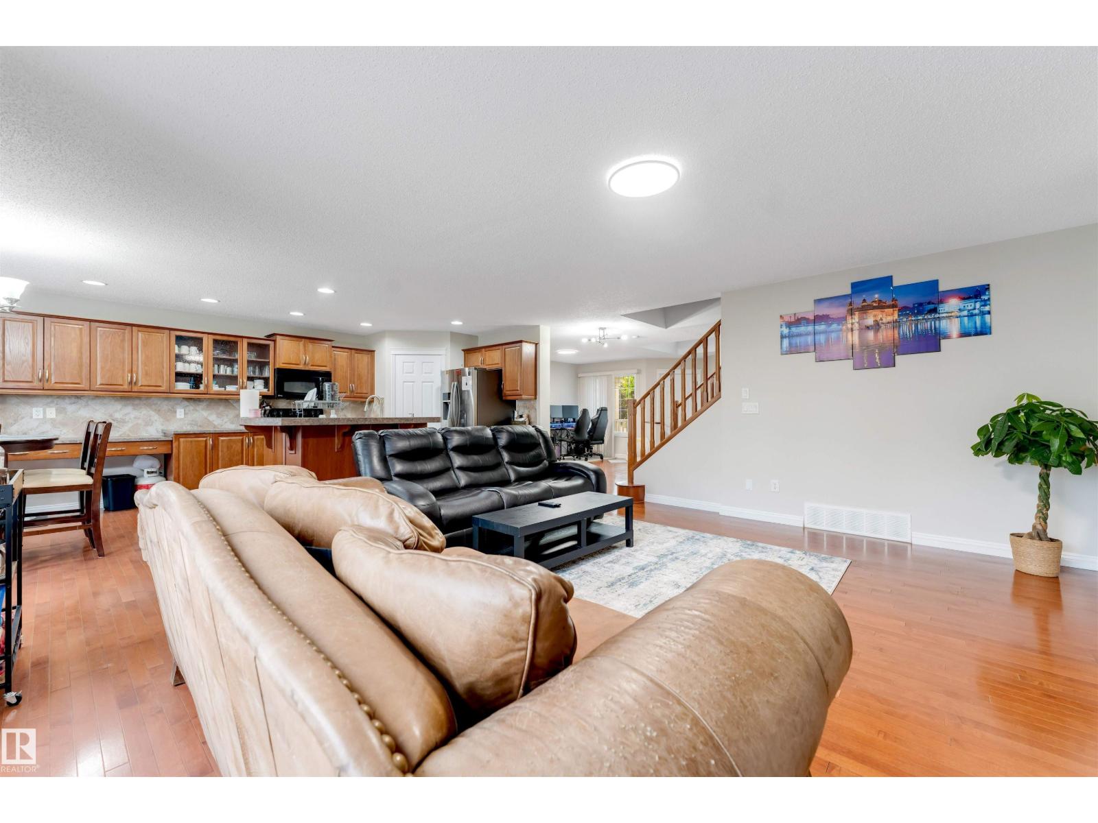 3012 25 AVE AV NW - 15