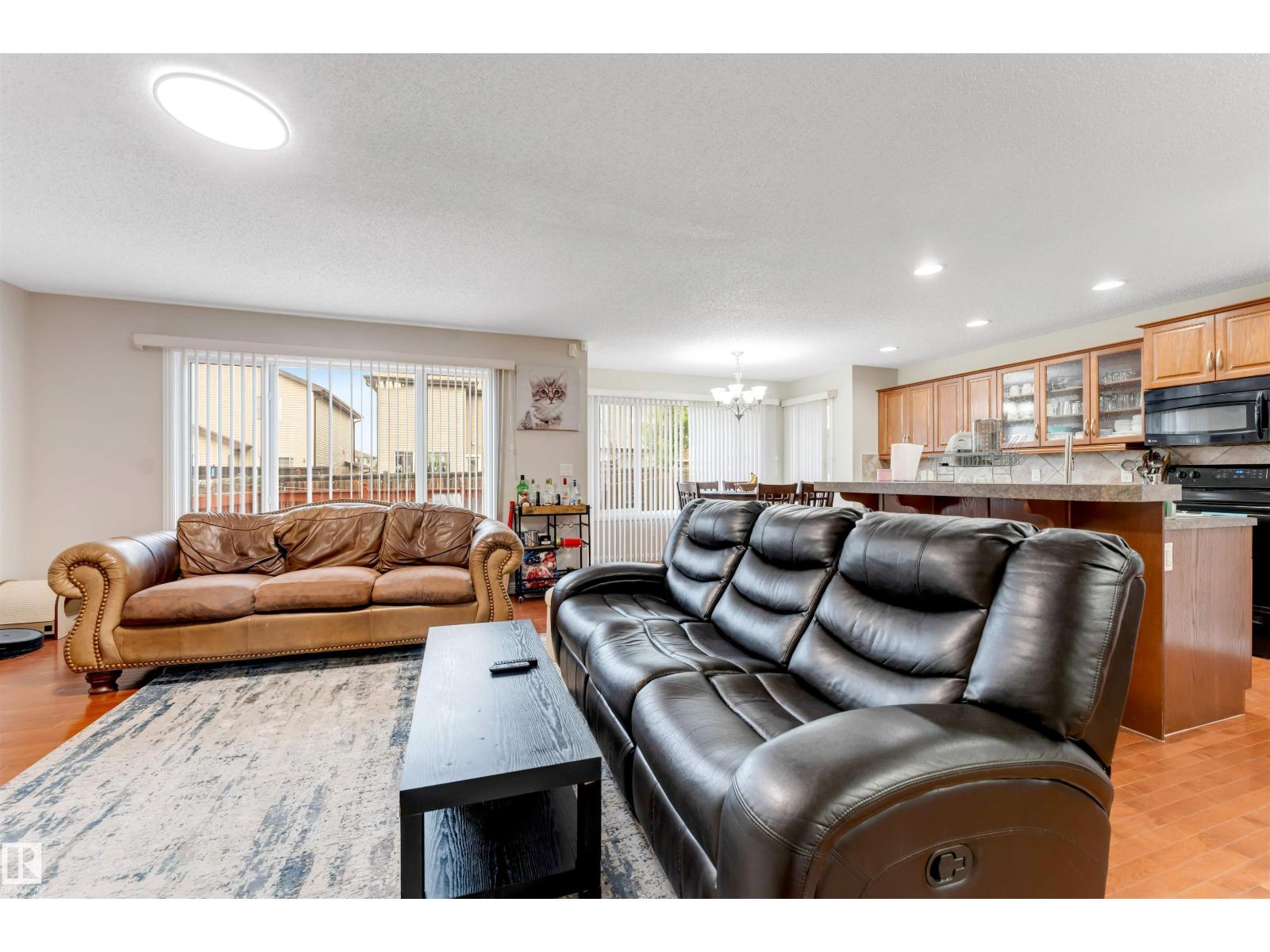 3012 25 AVE AV NW - 16