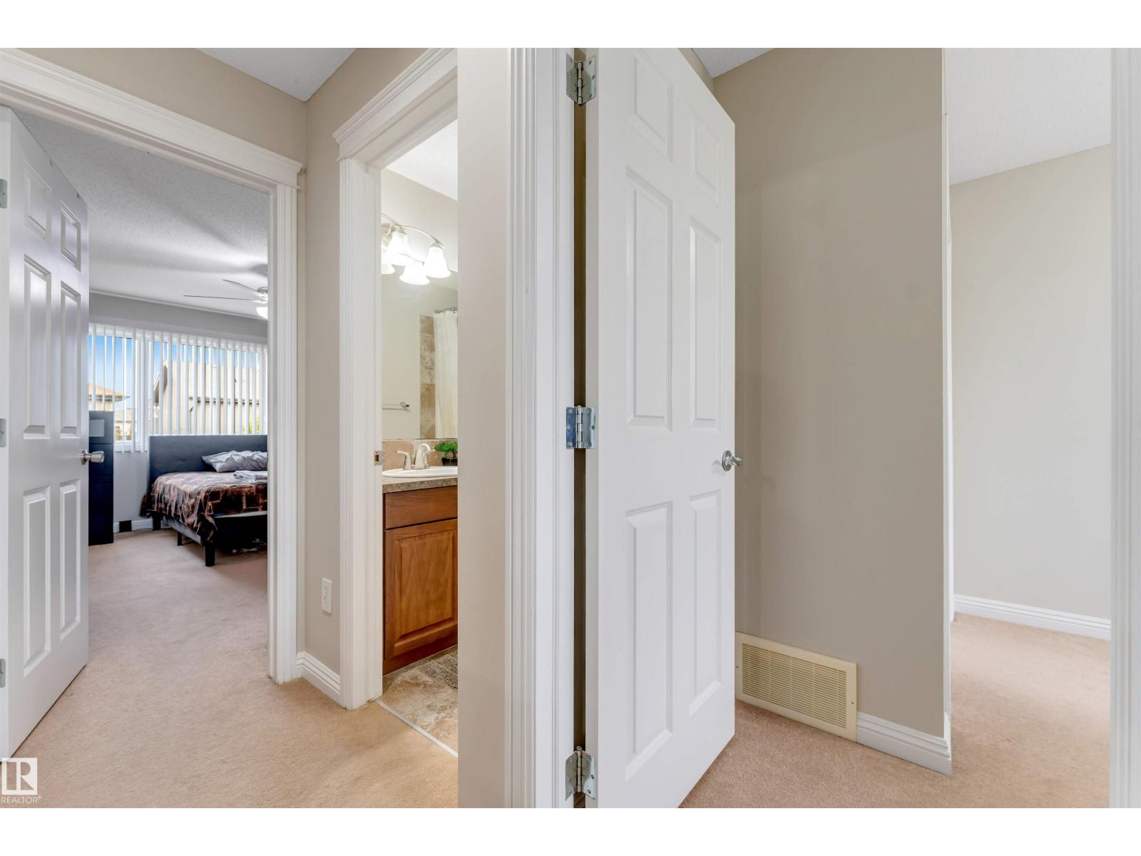 3012 25 AVE AV NW - 33