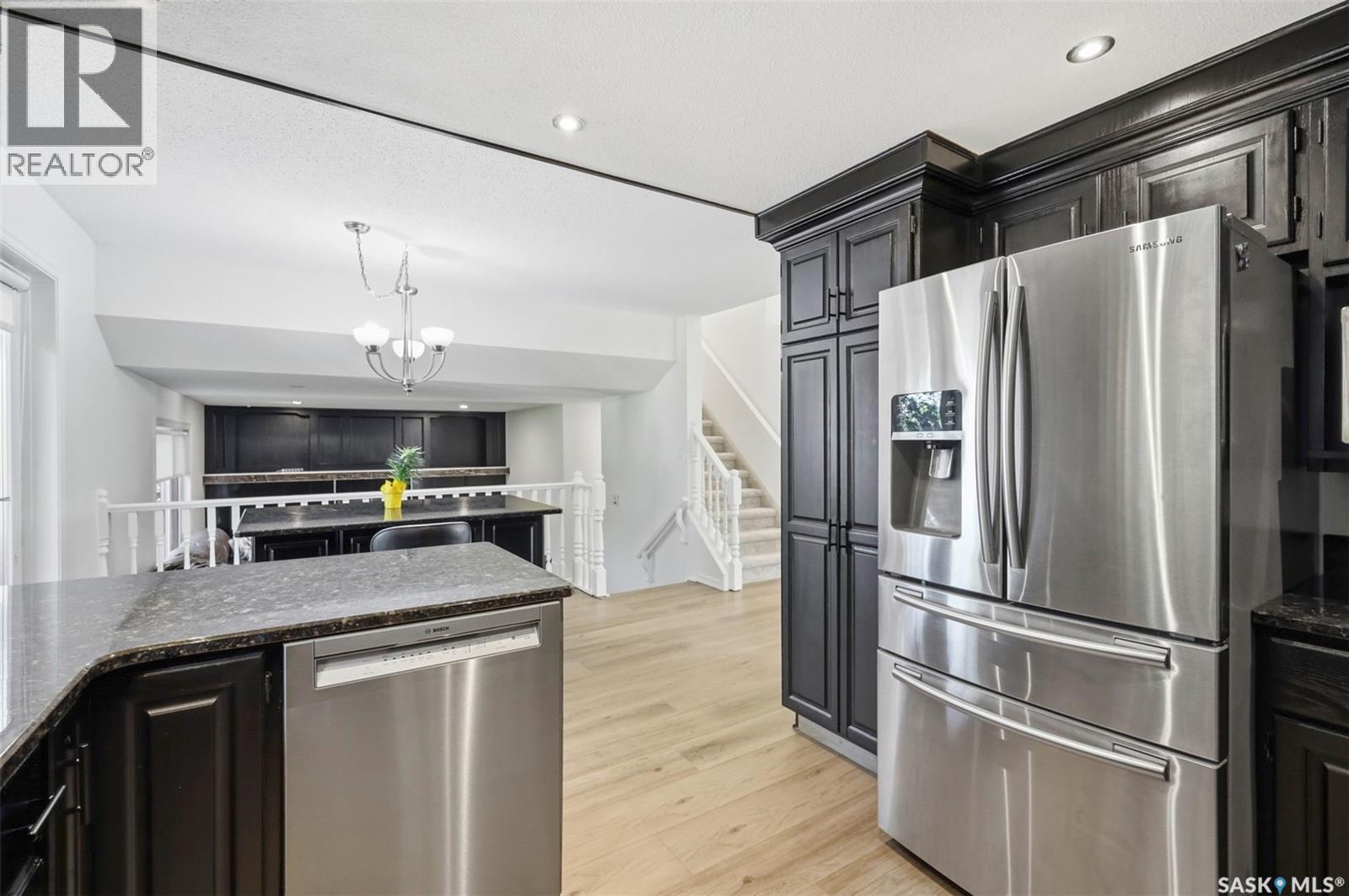 235 Bronson WAY — photo 11