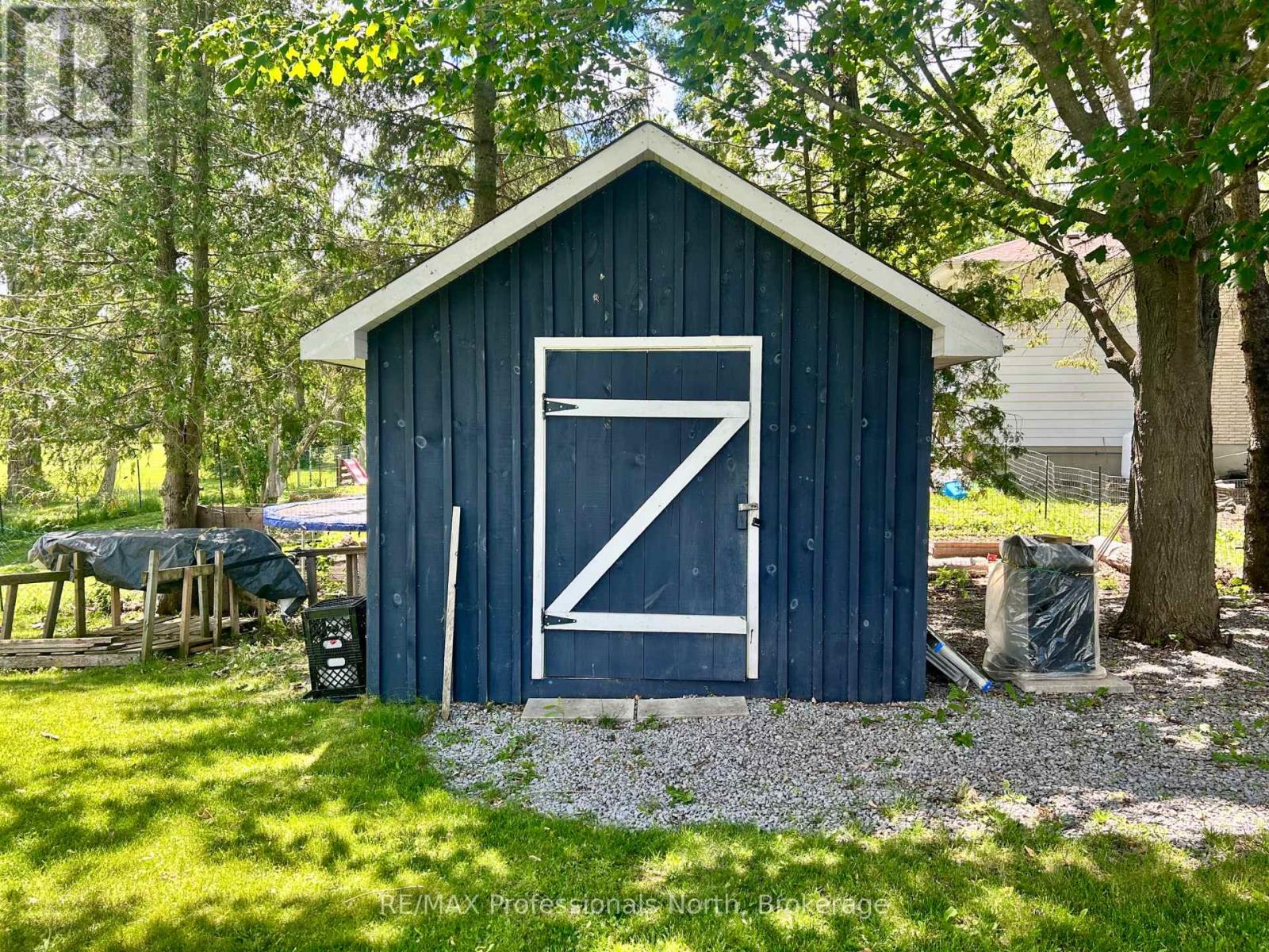 111 ANDERSON DRIVE - 43