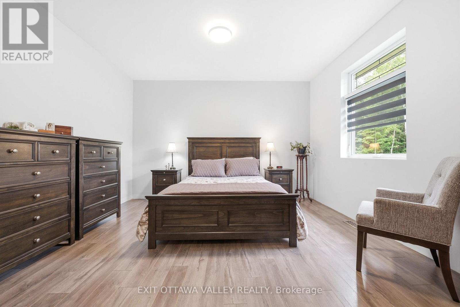 301 DORAN ROAD - 16