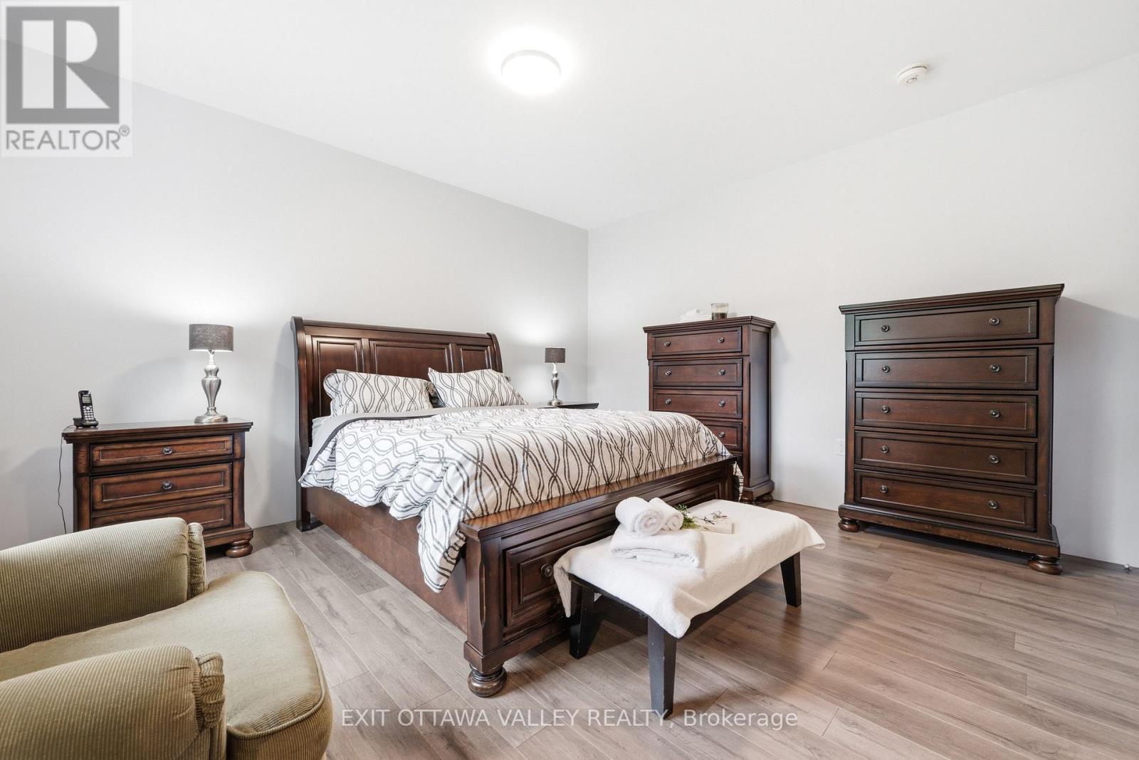 301 DORAN ROAD - 19