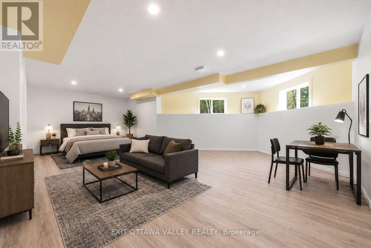 301 DORAN ROAD - 33