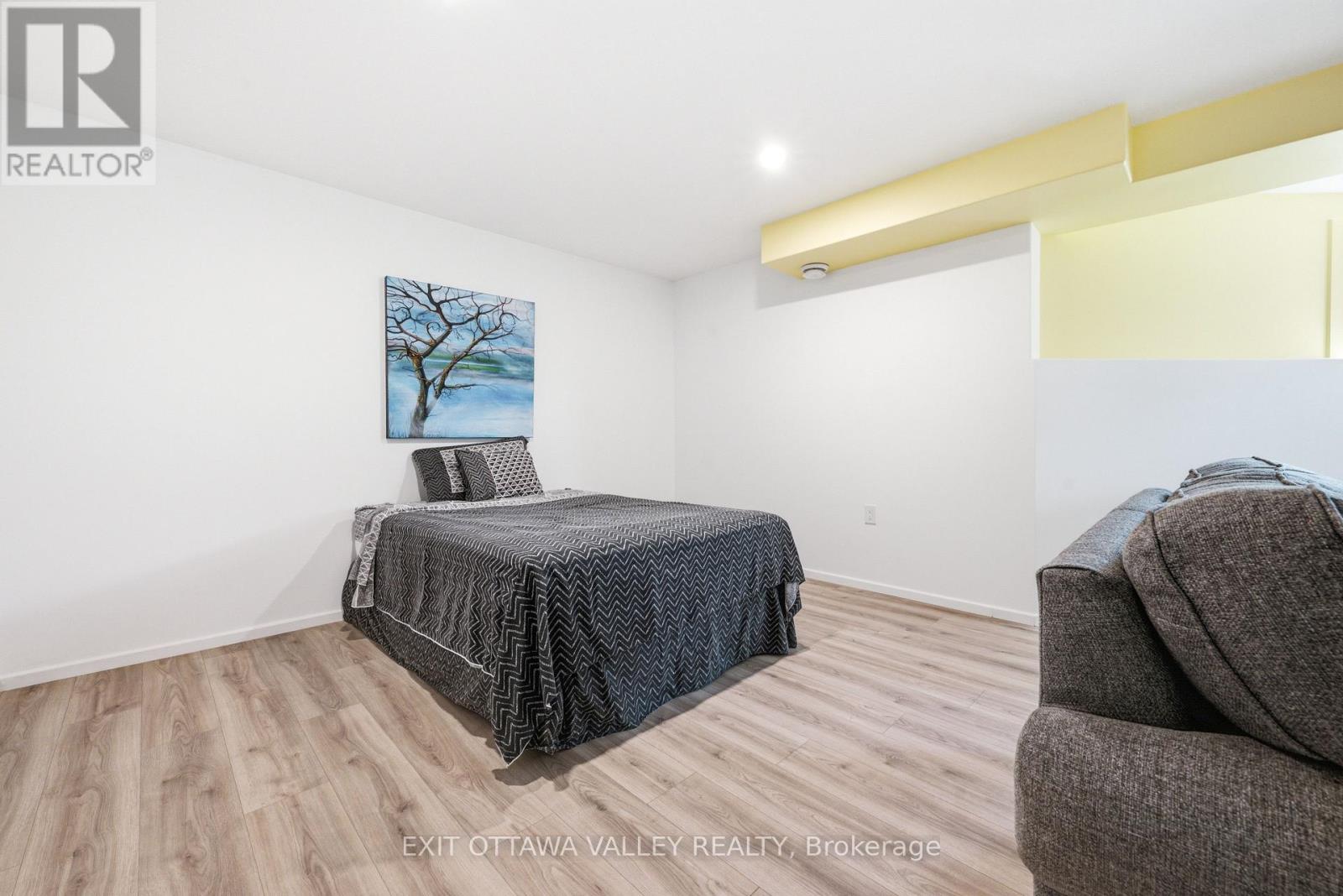 301 DORAN ROAD - 31